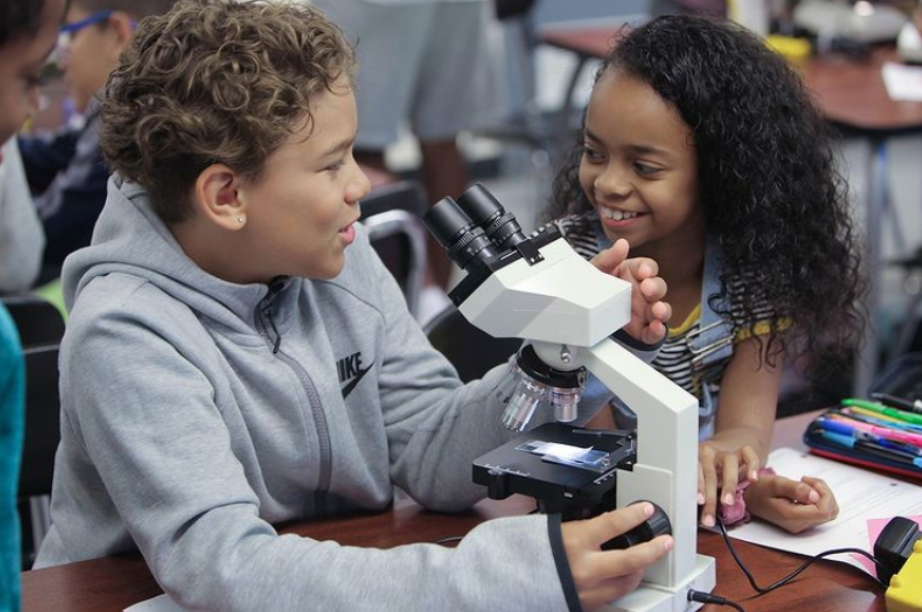 LAUT Charity Spotlight: Rainier Scholars