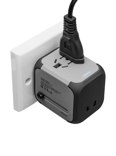 LAUT - WORLD ADAPTER